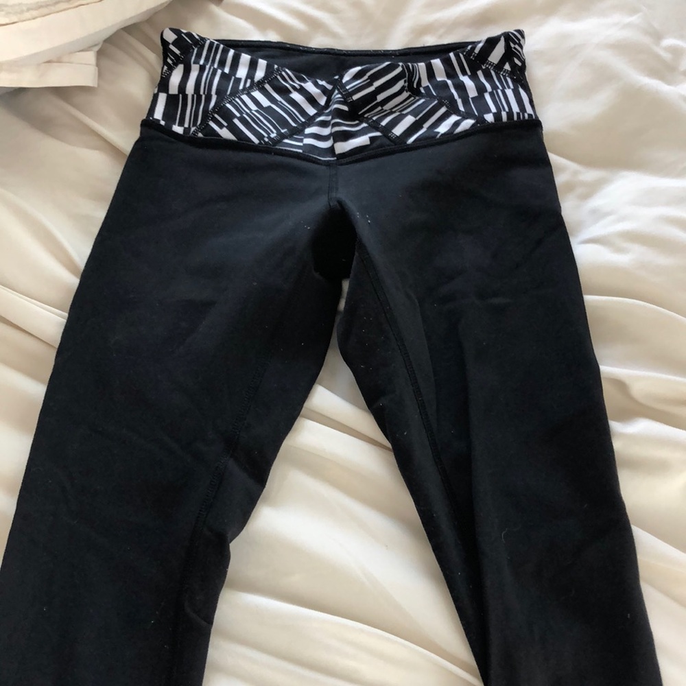 Lulu lemons leggings